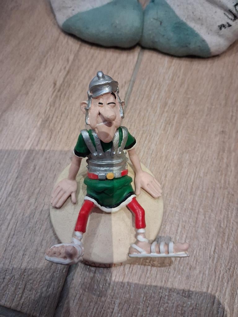 Figurine Astérix - Légionnaire romain, Verzamelen, Stripfiguren, Zo goed als nieuw, Beeldje of Figuurtje, Asterix en Obelix, Ophalen
