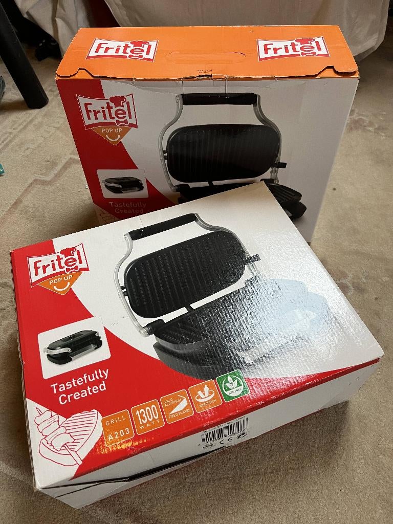Grilltoestel / Paninitoestel (Fritel), Ophalen of Verzenden, Zo goed als nieuw, Tafelgrill