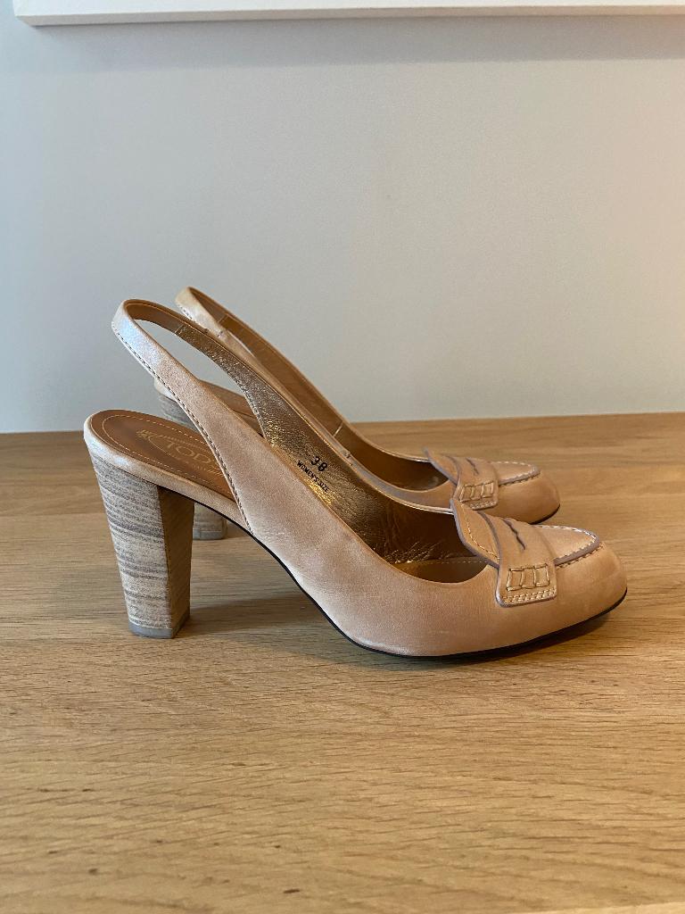 Damesschoenen Tod’s, Ophalen of Verzenden, Zo goed als nieuw, Schoenen met hoge hakken, Tod's