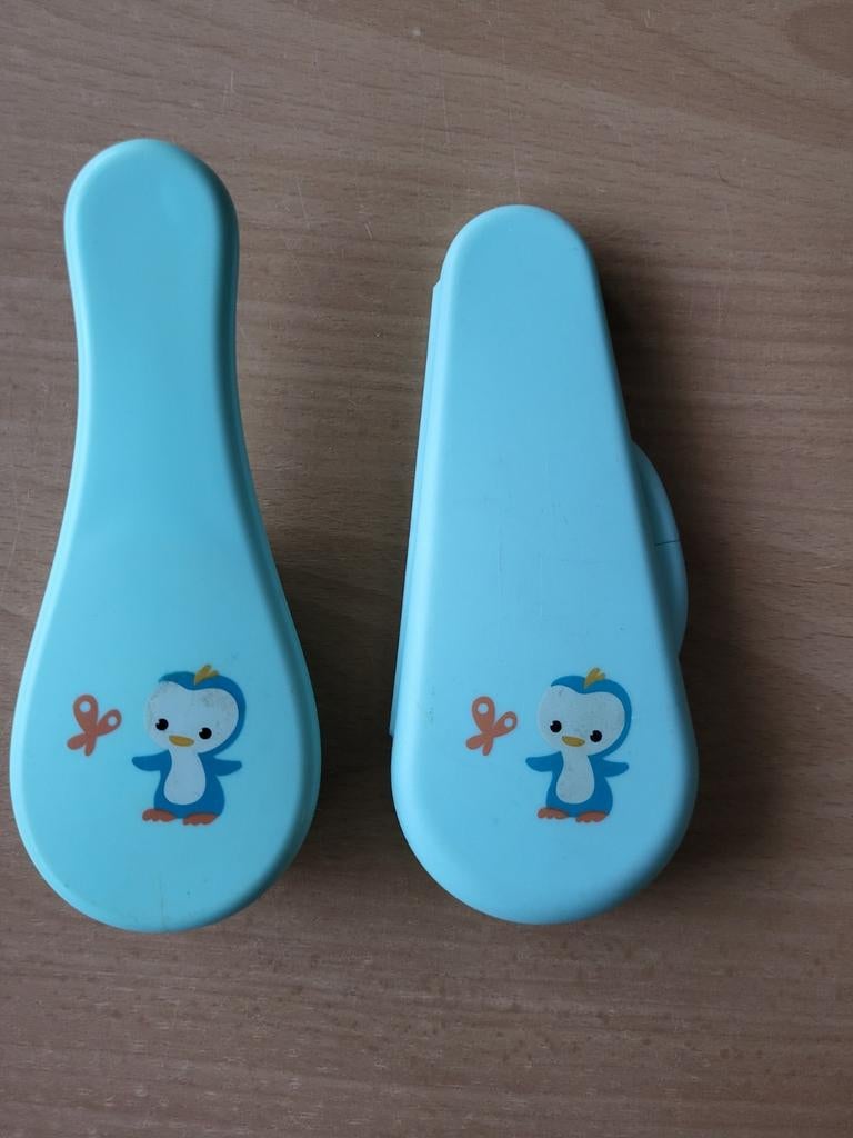 Nagelsetje en haarborstel Bébé,-jou, Kinderen en Baby's, Badjes en Verzorging, Ophalen, Gebruikt, Overige typen, Bébé-jou