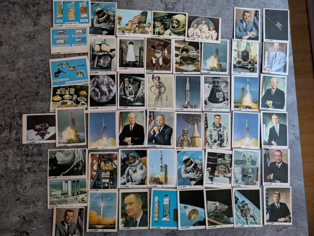Cartes illustrées rares OPERATION MOON 50X de la série MONTY, Envoi