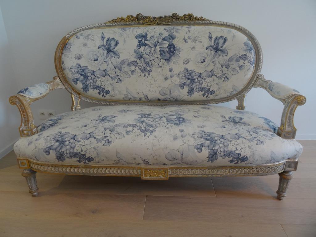 canapé Louis XVI, Ophalen