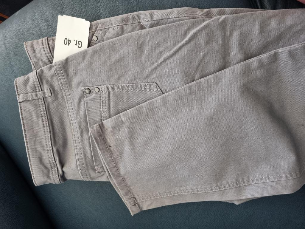 *** nieuw *** broek  dames maat 40, Maat 38/40 (M), Nieuw, Ophalen of Verzenden, Grijs