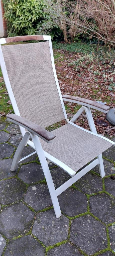 tuintafel met 5 stoelen en 7 kussentjes, Ophalen, 5 zitplaatsen, Gebruikt, Aluminium