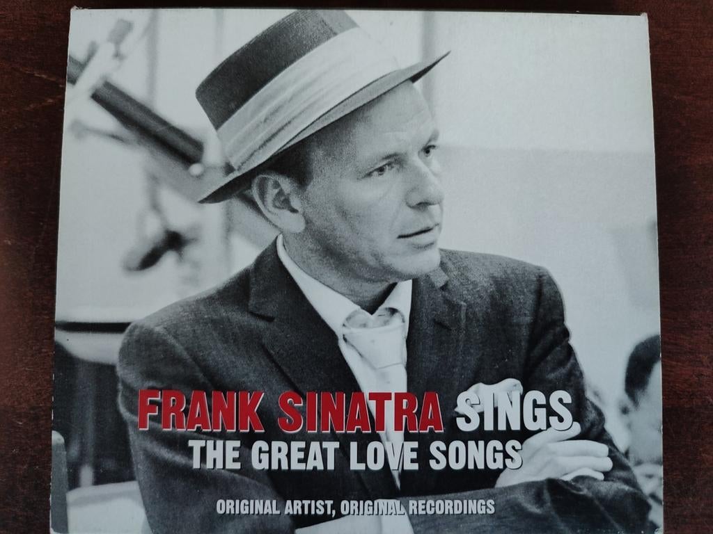CD : FRANK SINATRA sings THE GREAT LOVE SONGS, Ophalen of Verzenden, Zo goed als nieuw