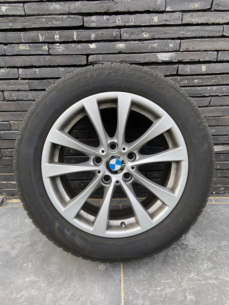4 Winterbanden Pirelli 225/55 R17 op BMW siervelg, Pneus et Jantes, Pneus hiver, Véhicule de tourisme, 17 pouces