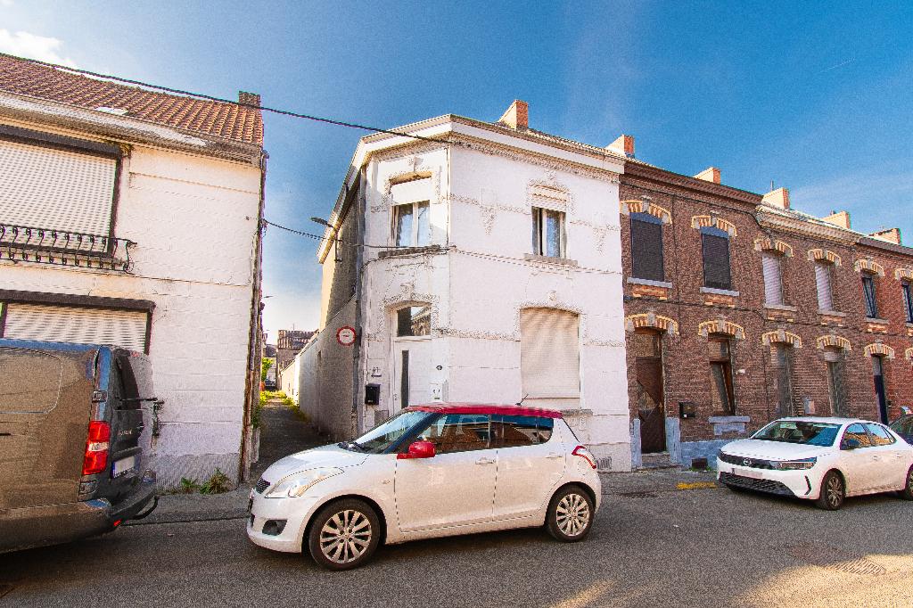 Investissement / logement bi-familial, Immo, Huizen en Appartementen te koop, Provincie Henegouwen, tot 200 m², Twee onder één kap