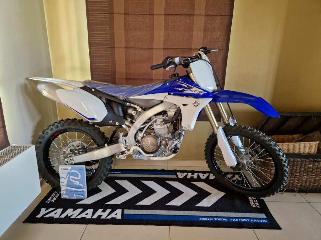 2013 Yamaha YZ450F NIEUW, Motos, Plus de 35 kW, Particulier, Moto de cross, 450 cm³