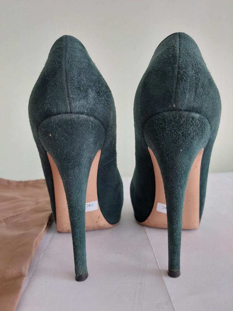 74C* GIANVITO ROSSI escarpins vert full cuir (38,5), Gianvito Rossi, Escarpins, Vert, Porté