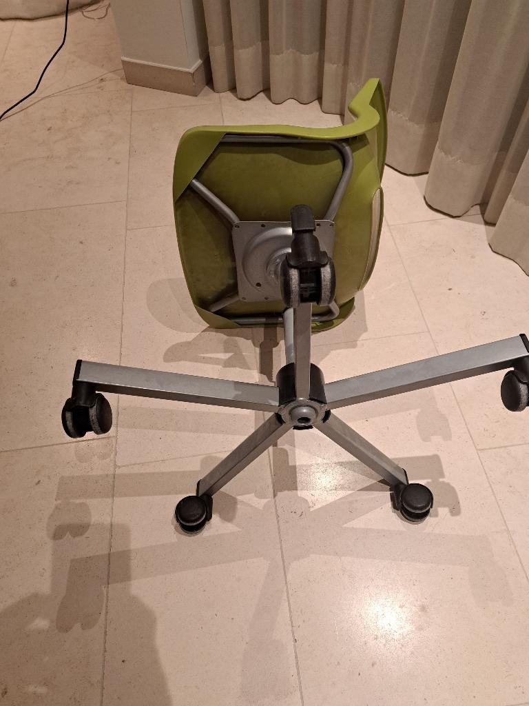 ikea bureau stoel snille vintage    25 €, Huis en Inrichting, Ophalen, Zo goed als nieuw
