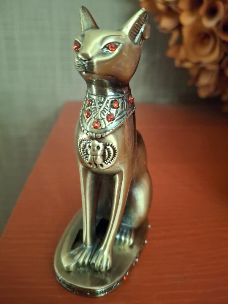 Bronzen beeldje egyptische kat, Ophalen, Nieuw
