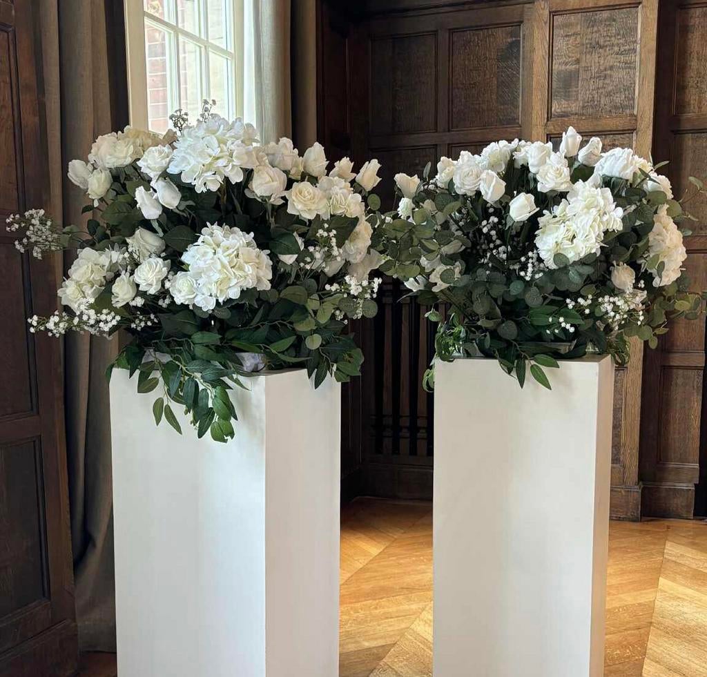 Fleurs pour un mariage ou décoration, Enlèvement, Comme neuf