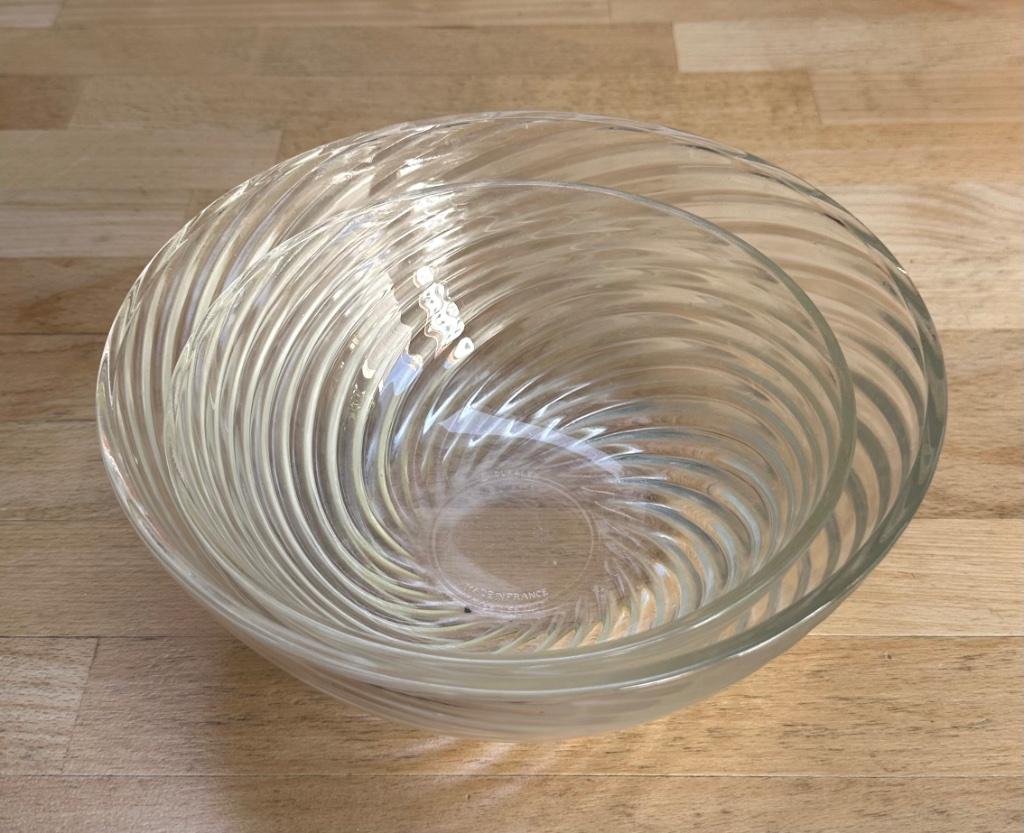 4 Plats en verre, Enlèvement, Verre