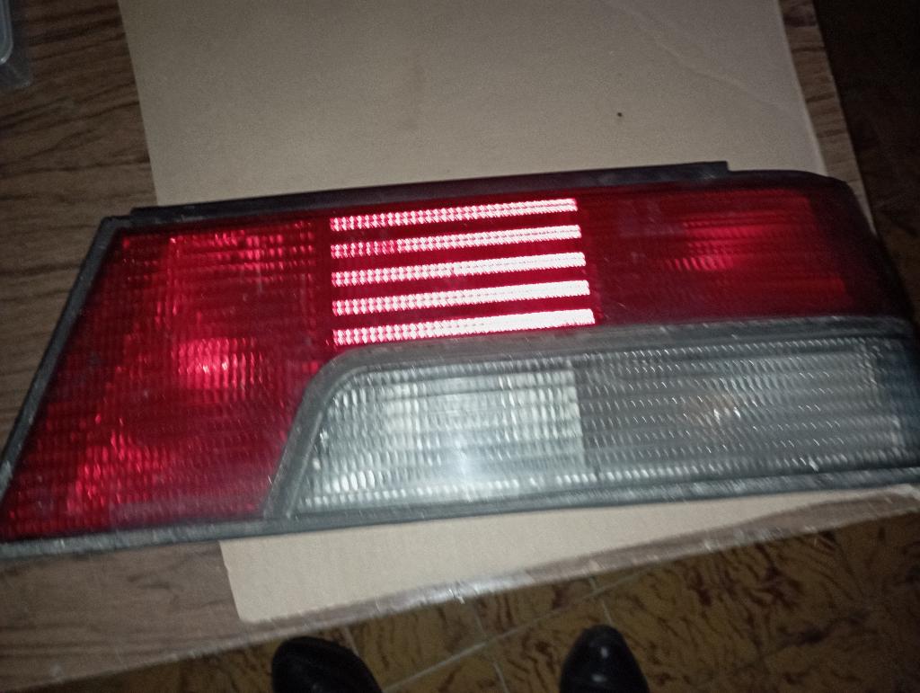 Peugeot 405 Linker- en rechterachterlicht met plaat, Auto-onderdelen, Ophalen, Gebruikt, Peugeot