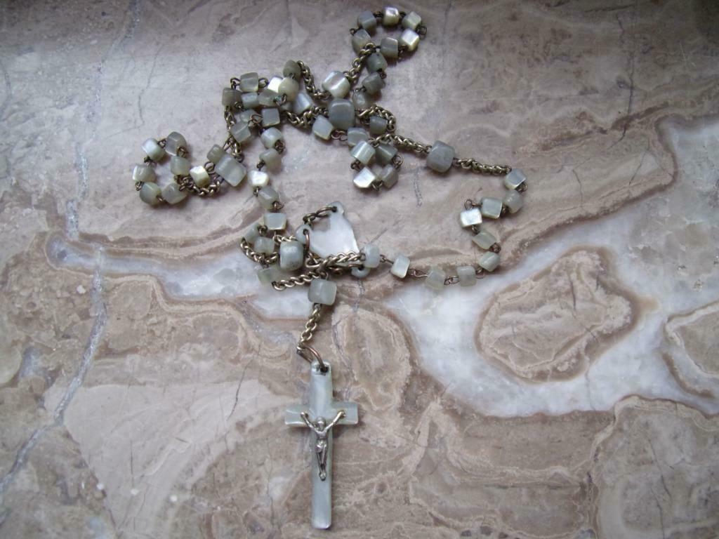 3    CHAPELETS anciens en NACRE     1920, Enlèvement ou Envoi, Utilisé, Autres types, Christianisme | Catholique