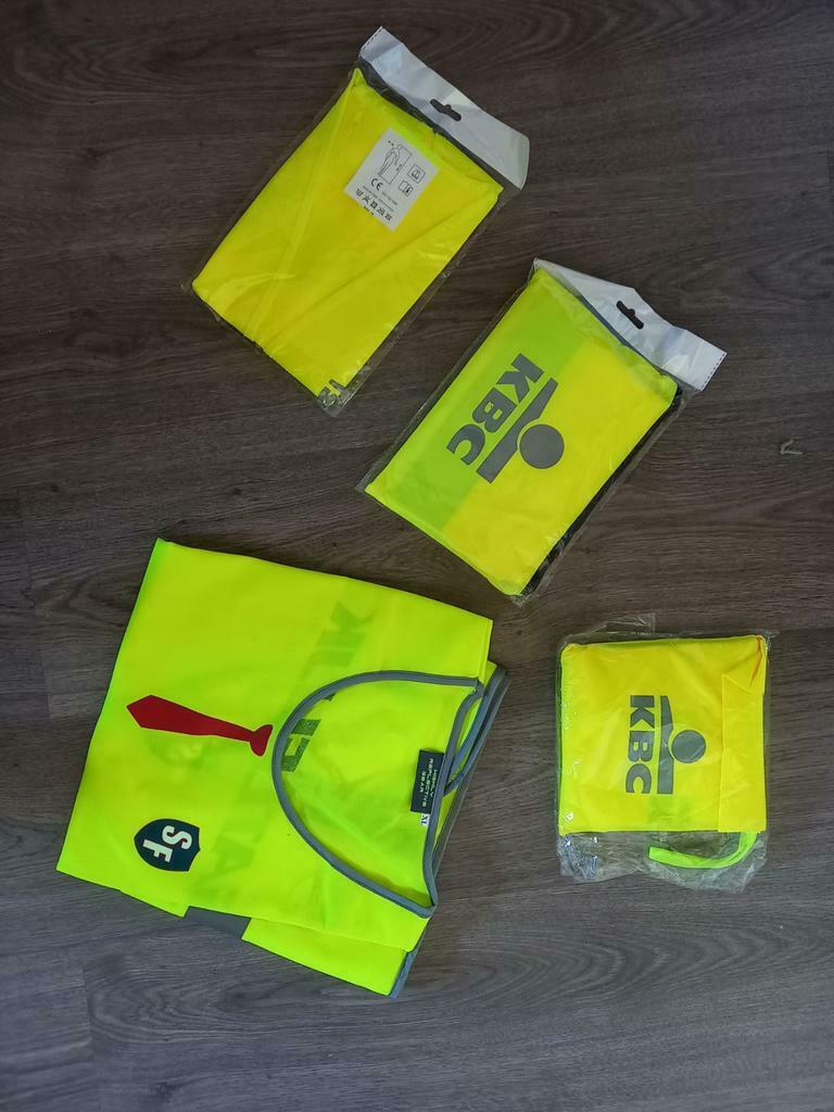 4 fluo vestjes nieuw. Diverse maten., Enlèvement ou Envoi, Neuf