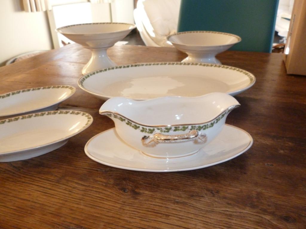 Vaisselle DE FUISSEAUX Baudour service ancien porcelaine, Antiquités & Art, Enlèvement ou Envoi