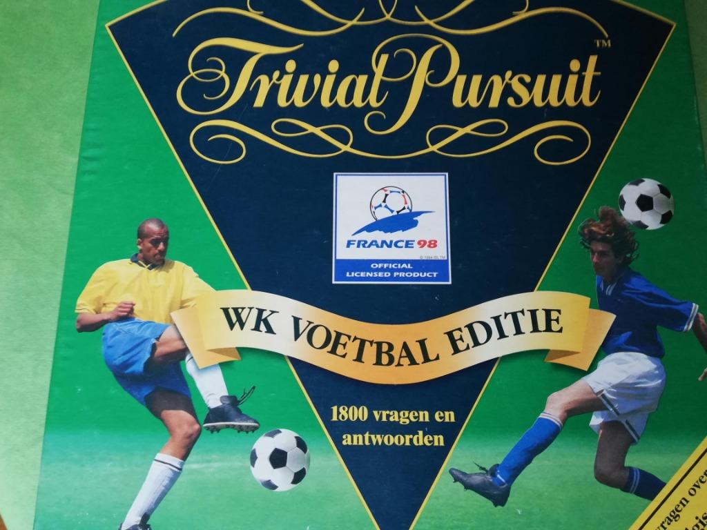 Trivial Pursuit WK Voetbal, France 1998 Official licensed, Ophalen of Verzenden, Zo goed als nieuw, Overige typen