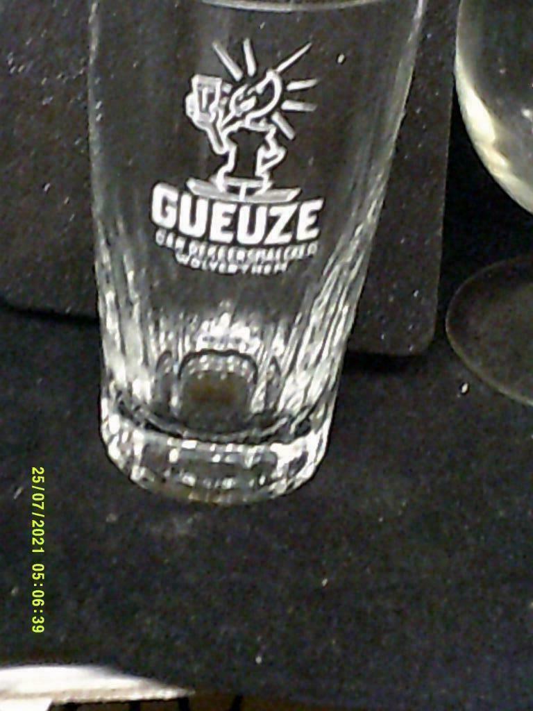 Gueuze.Kriek.Lambic..Cantillon.D 140, Verzamelen, Ophalen of Verzenden, Zo goed als nieuw, Glas of Glazen, Overige merken