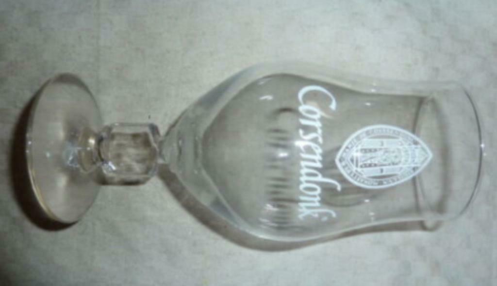 #G bier glas CORSENDONK 33 cl wit logo Brouwerij Corsendonk, Verzamelen, Ophalen of Verzenden, Nieuw, Bierglas
