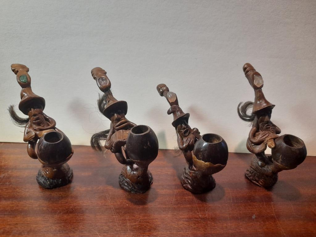 Pipes, Enlèvement