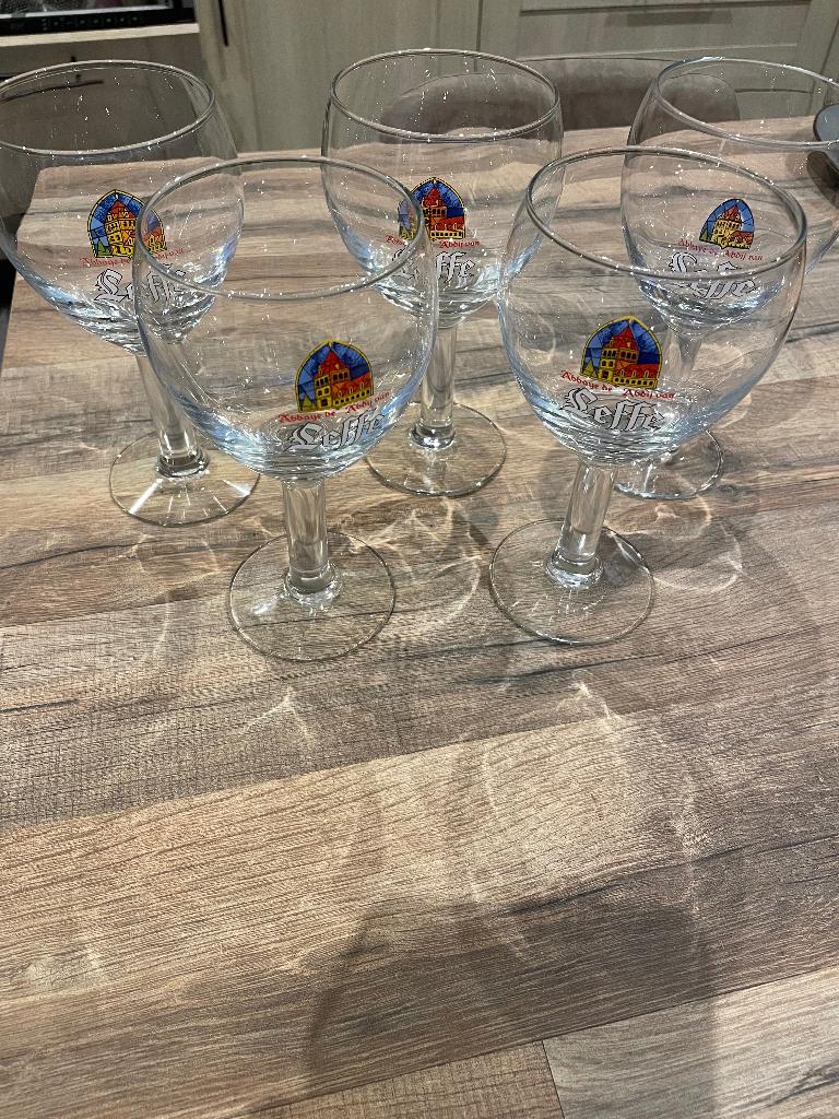 5 verres à bière LEFFE, Ophalen, Nieuw, Glas of Glazen, Leffe
