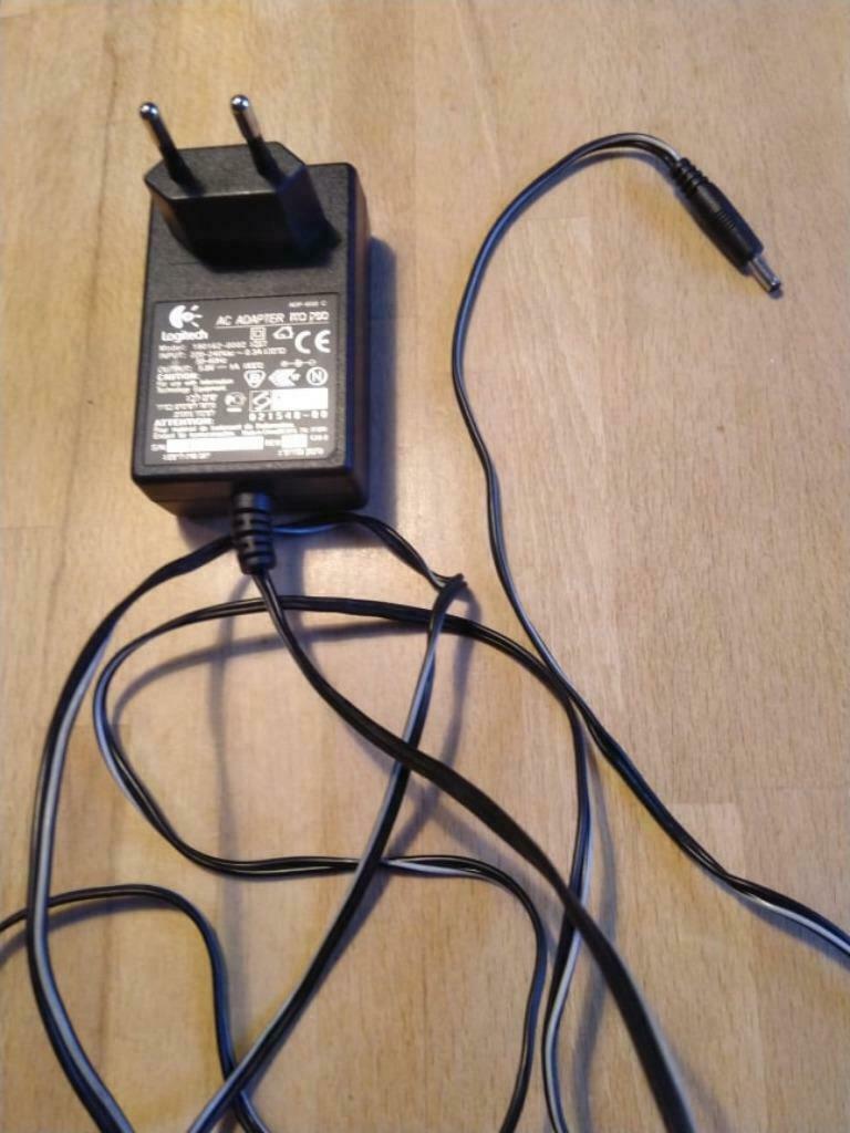 Logitech AC adapter 190162-0002, Computers en Software, Pc- en Netwerkkabels, Zo goed als nieuw, Ophalen of Verzenden