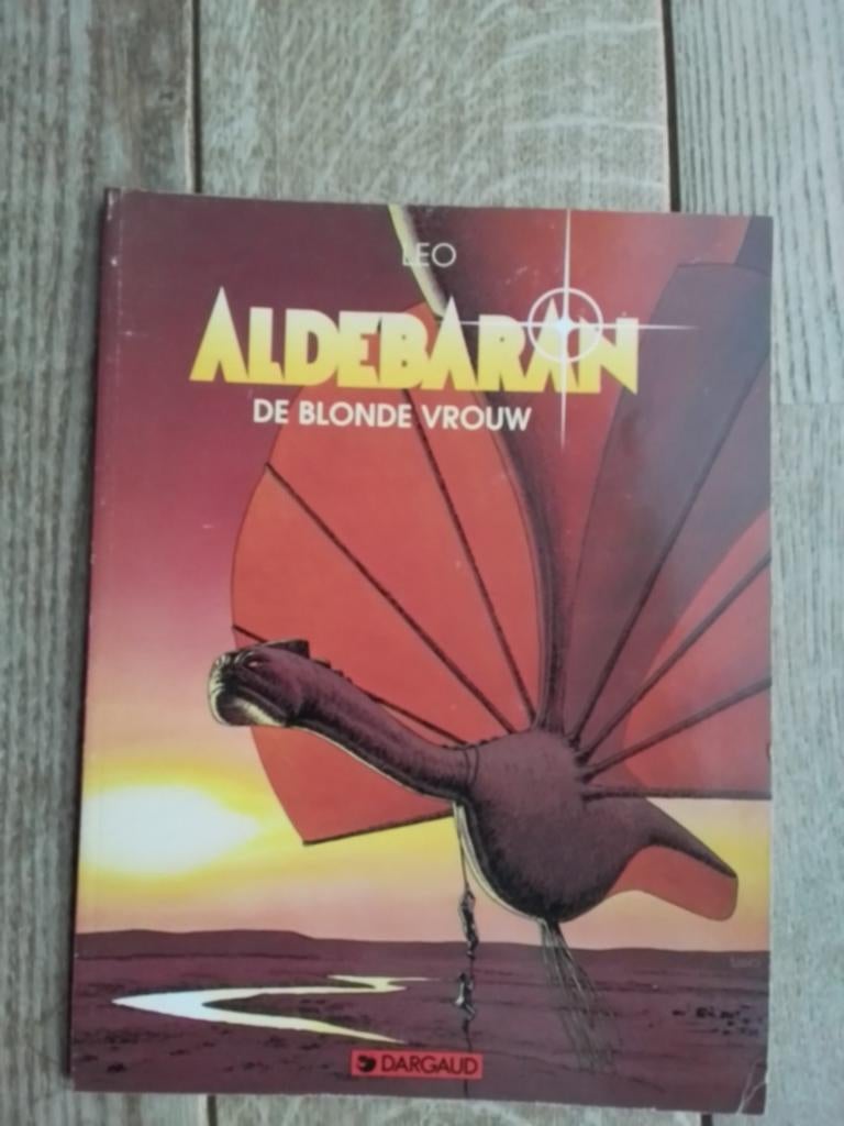 Aldebaran de blonde vrouw sc, Boeken, Ophalen of Verzenden, Gelezen