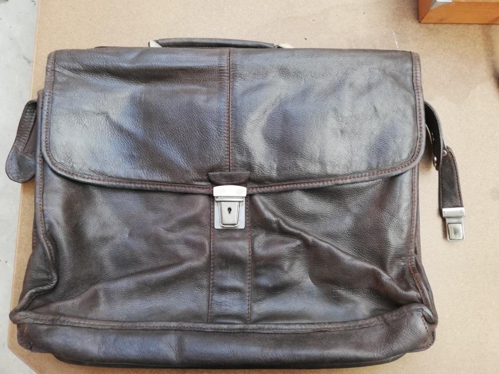 cartable en cuir "Arthur&Aston", Bijoux, Sacs & Beauté, Sacs | Cartables, Cuir, Enlèvement ou Envoi, Brun, Utilisé