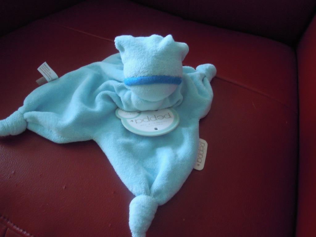 knuffeldoekje peppa  met etiketje(doosD), Ophalen of Verzenden, Nieuw