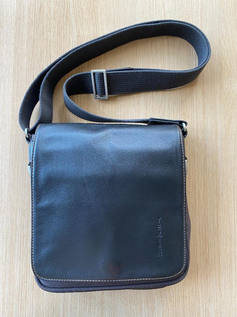 Besace en cuir Texier de belle qualité, pratique et élégante, Bijoux, Sacs & Beauté, Sacs | Sacs à bandoulière, Comme neuf, Autres marques