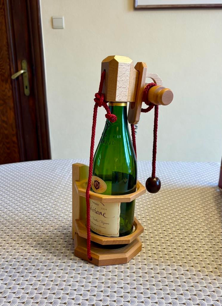 Casse-tête pour offrir une bouteille de vin, Collections, Enlèvement, Comme neuf, Autres types, Pleine