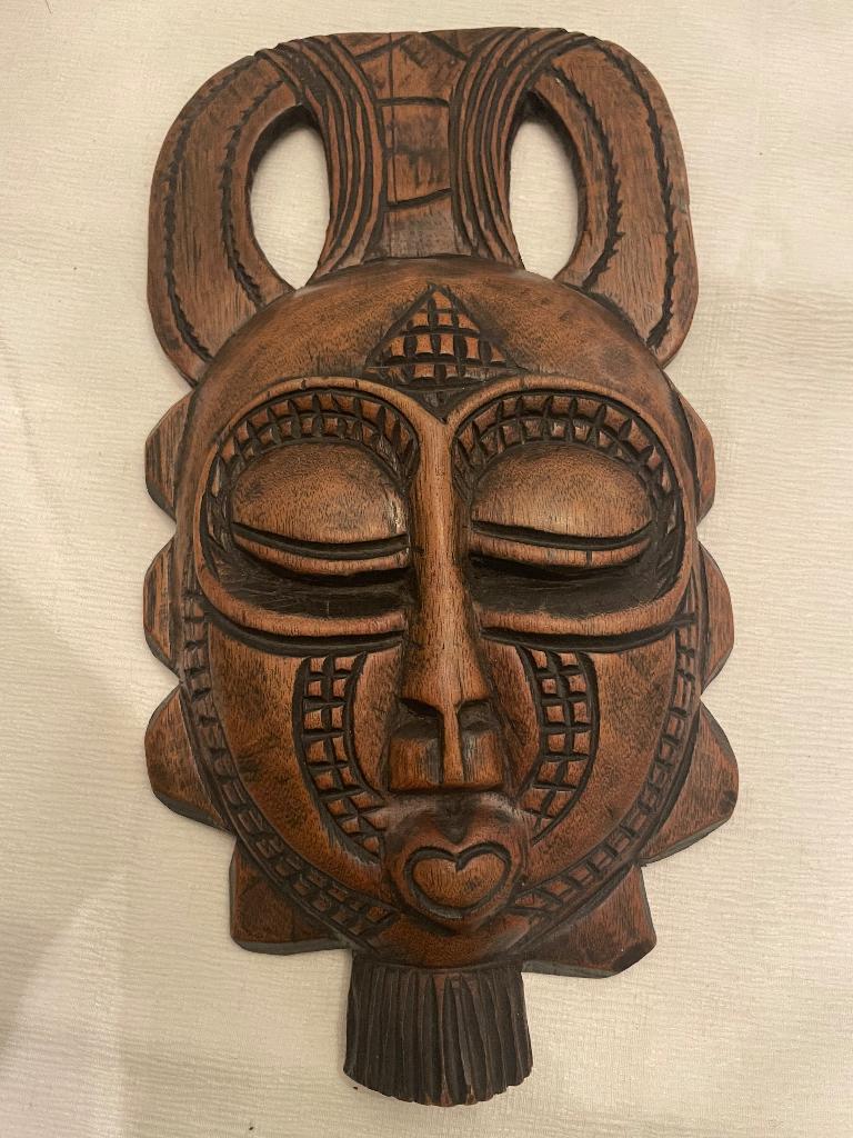 Klein handgesneden Afrikaans houten masker – decoratie, Antiek en Kunst, Ophalen