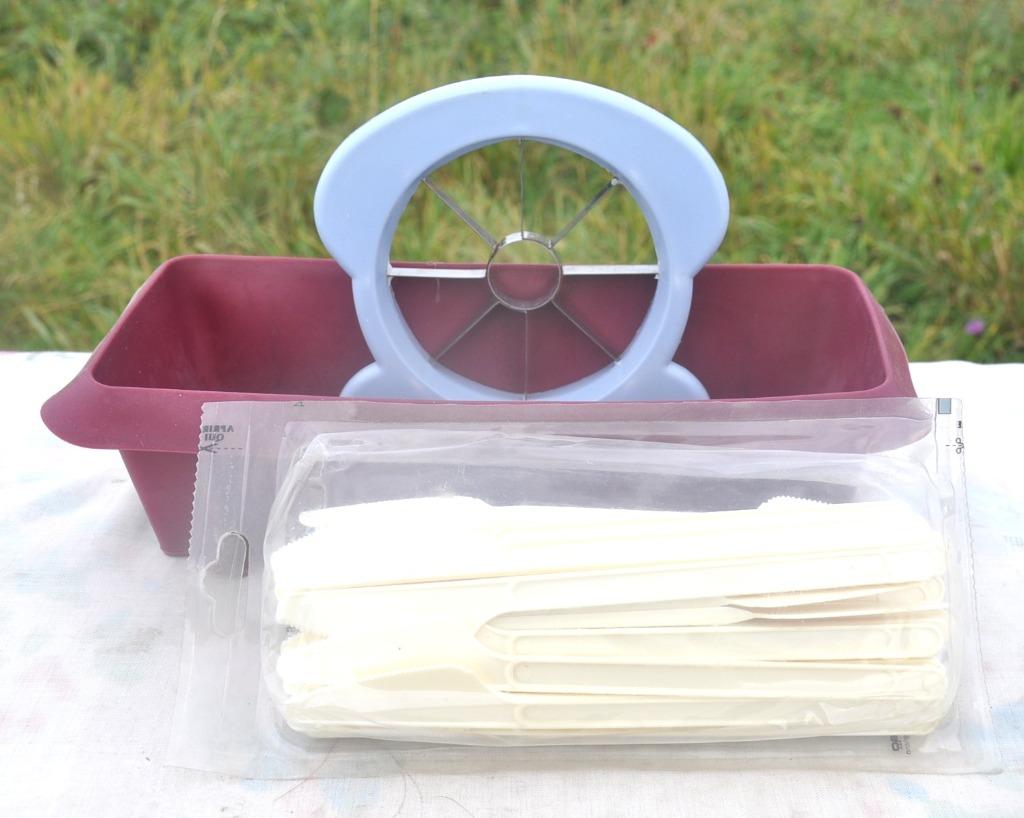 lot accessoire cuisine moule couteau trancheur, Enlèvement ou Envoi, Comme neuf