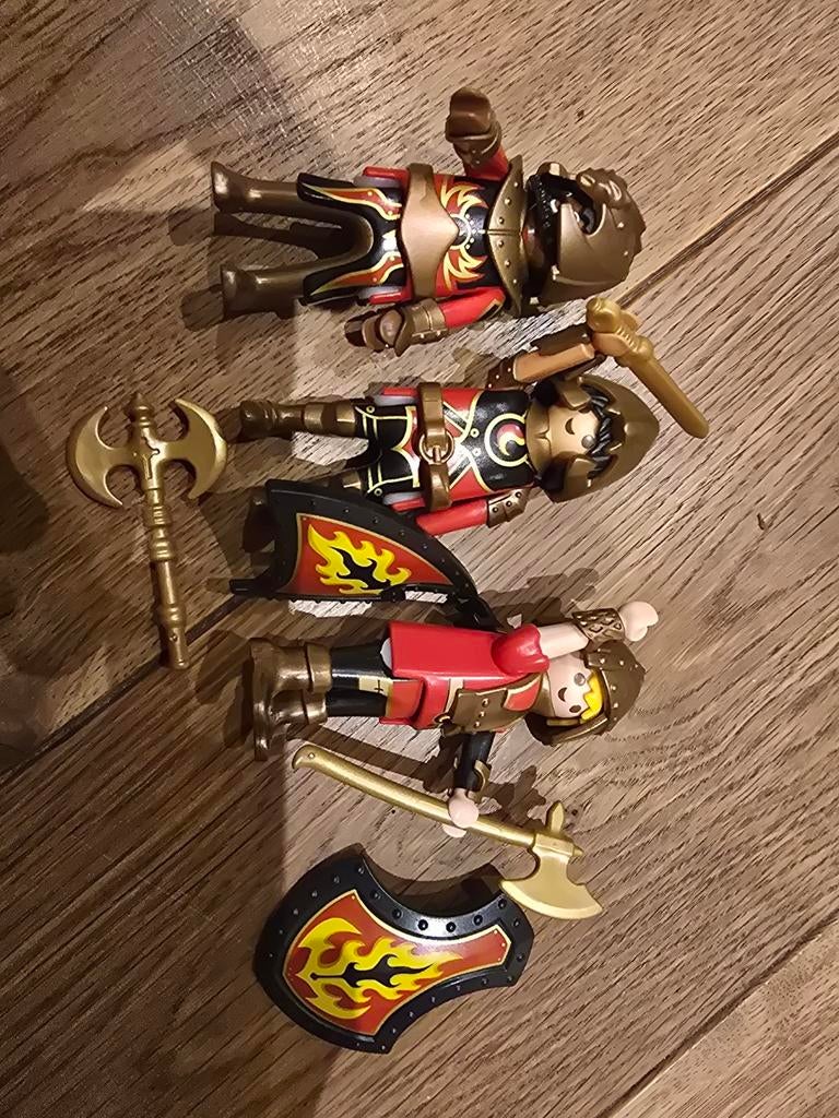Playmobil figuurtjes ridders, Ophalen