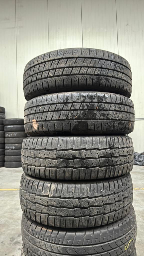205/65R16c winter merk 2xGood year 2xmichelin, Ophalen