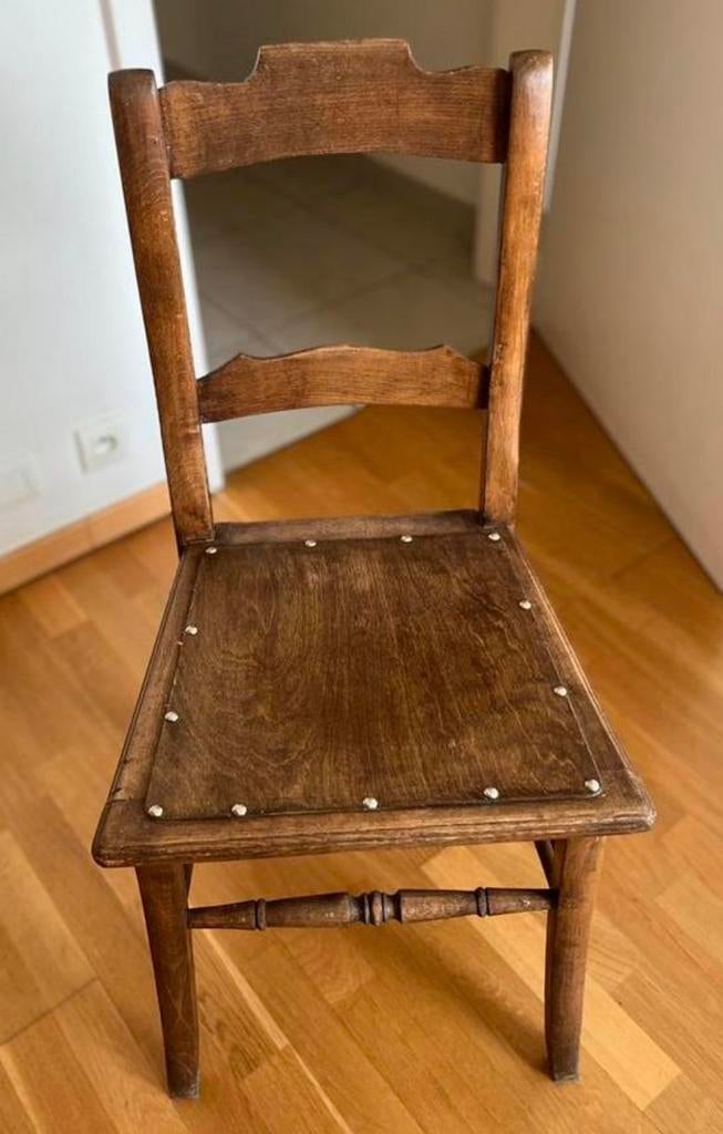 Chaise ancienne, Enlèvement