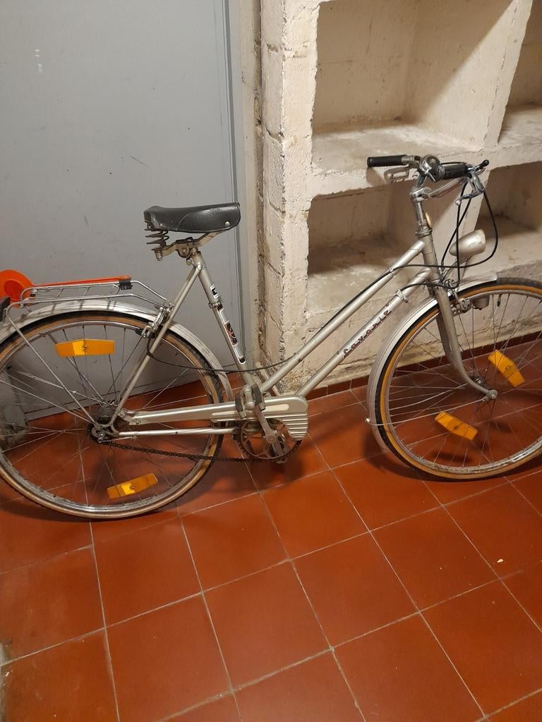 vélo dame ou étudiante bon états de marche, Enlèvement