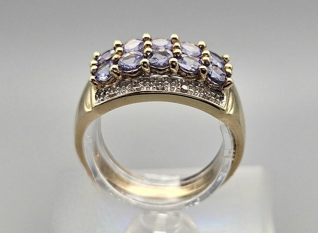 Gouden Vintage ring met tanzaniet en diamant. 2024/401., 18 tot 19, Paars, Ophalen of Verzenden, Zo goed als nieuw