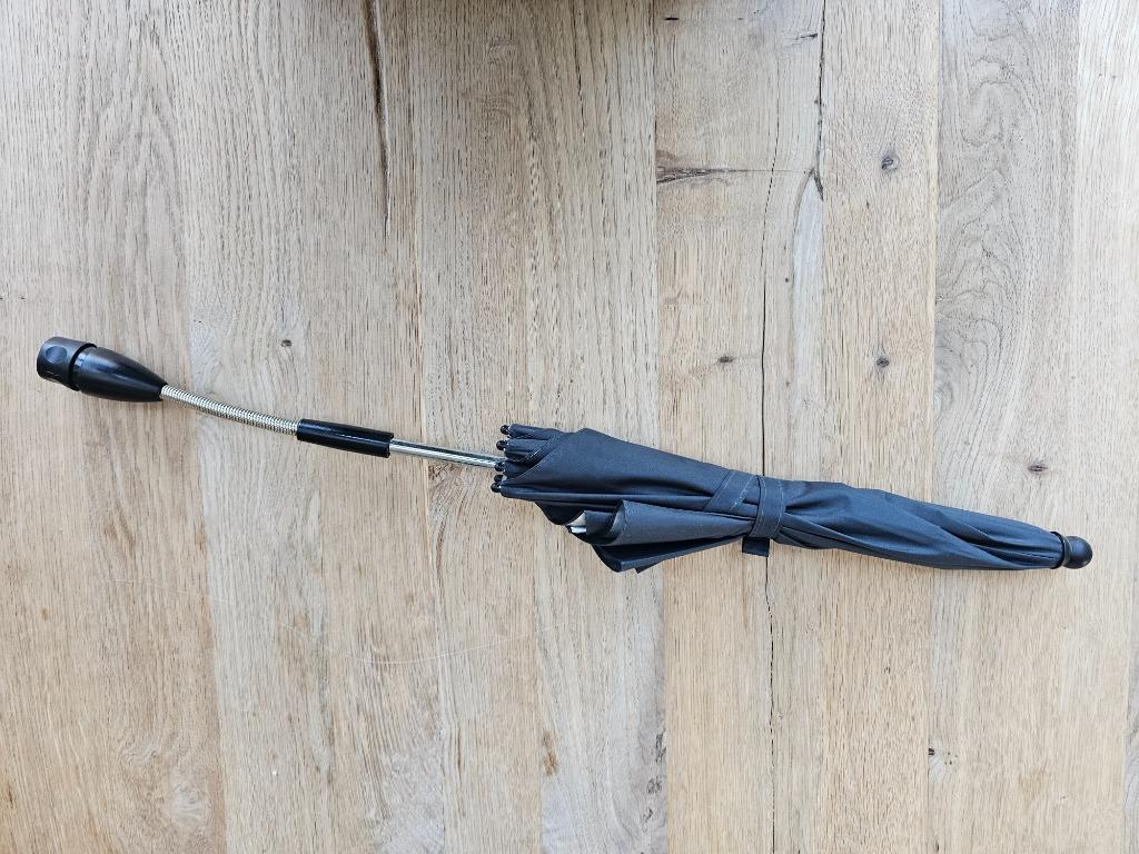 Parasol Maxi-cosi antraciet, Ophalen, Zo goed als nieuw, Maxi-Cosi, Zonnekap