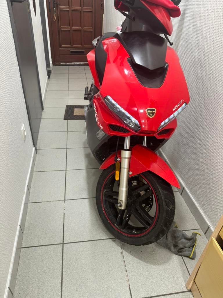 Neco gpx 50 cc, Enlèvement ou Envoi