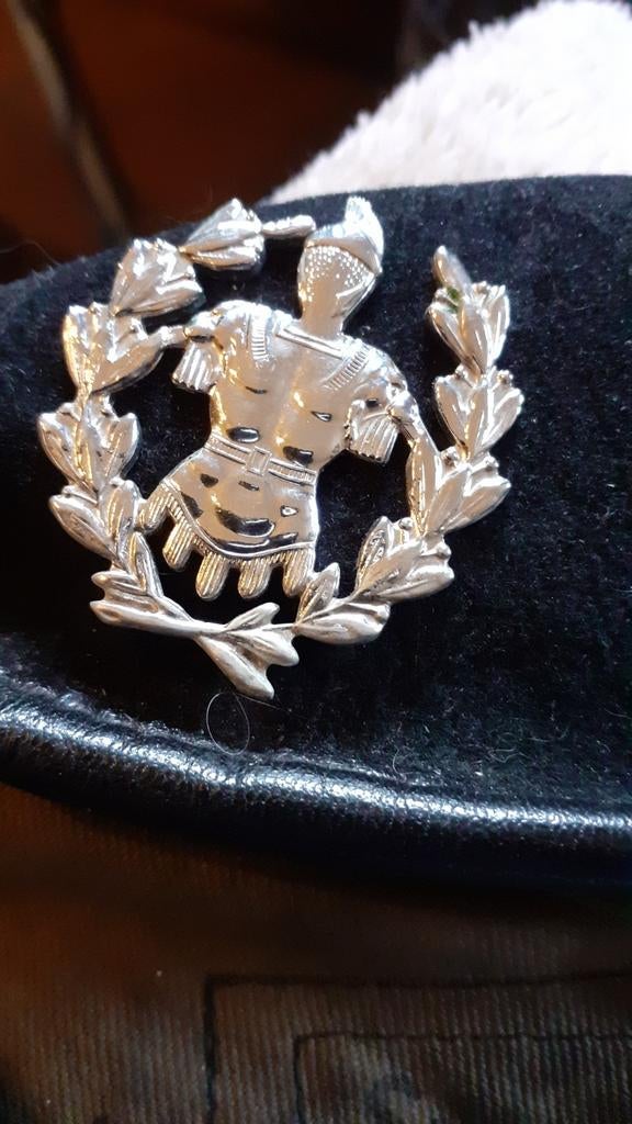 beret force terrestre belge composante blindé sous officier, Collections, Enlèvement ou Envoi, Armée de terre, Casque ou Béret