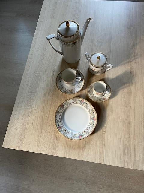 12 delig koffieservies (Essenbach) + 6 kleine kopjes, Huis en Inrichting, Ophalen, Nieuw, Porselein, Compleet servies