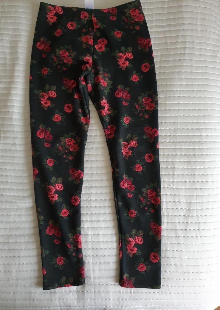 warm gevoerde stretch legging zwart rode rozen maat 176, Enfants & Bébés, Vêtements enfant | Taille 176, Pantalon, C&A, Enlèvement ou Envoi