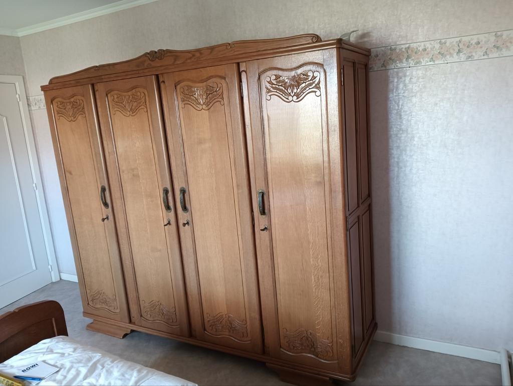 Houten kleerkast 4 deuren, Ophalen