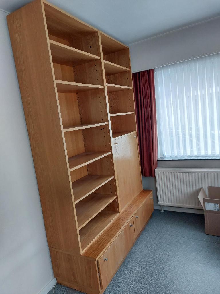 Hoge zeer robuust boekenkast met uitval secretaire, Huis en Inrichting, Ophalen, Gebruikt, Met klep(pen), 200 cm of meer