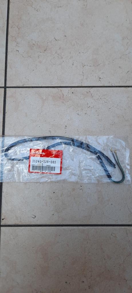 Nieuwe Originele kopppelingschakelaar voor Honda CB 750 K7, Motoren, Ophalen of Verzenden, Nieuw