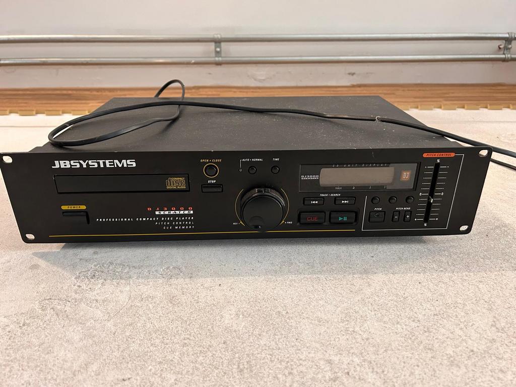 Jb systems dj 3000, Muziek en Instrumenten, Versterkers | Keyboard, Monitor en PA, Ophalen, Zo goed als nieuw