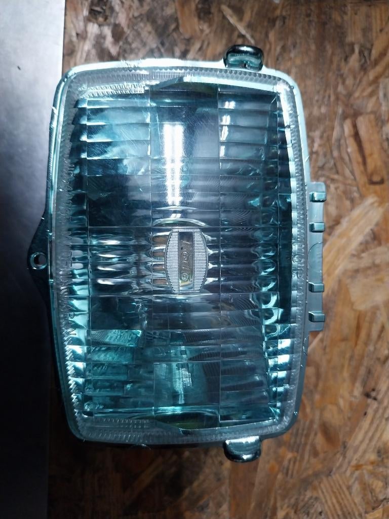Kawasaki KDX 200 headlight 23007-1180, Motoren, Ophalen, Nieuw