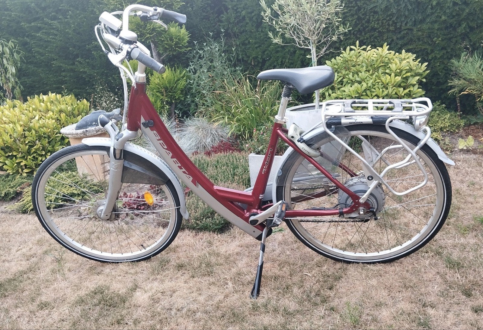 Goede elektrische dames en herenfietsen, 51 à 55 cm, Batavus, Enlèvement, Utilisé